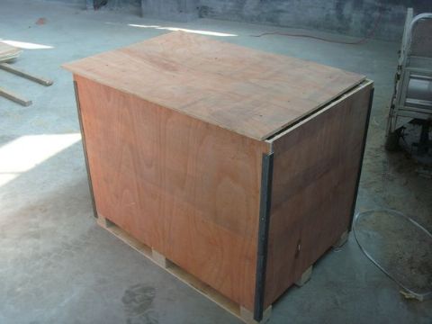 點擊查看詳細信息<br>標題：wooden case- stationary front 閱讀次數(shù)：1550