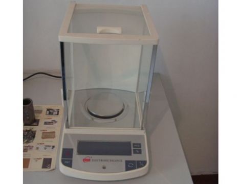 點擊查看詳細(xì)信息<br>標(biāo)題：電子稱（千分） 閱讀次數(shù)：2760